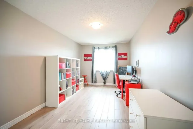 Additional image 21 of 96 Highgate Dr