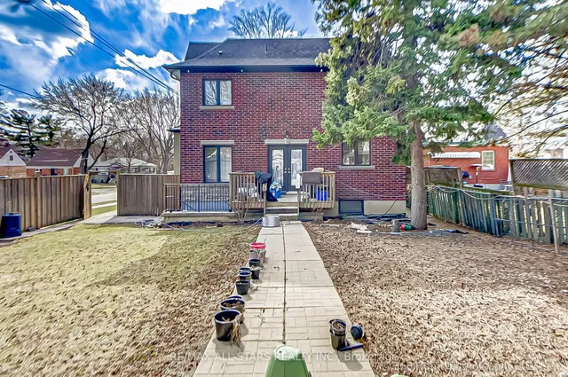 Additional image 33 of 159 Harewood Ave