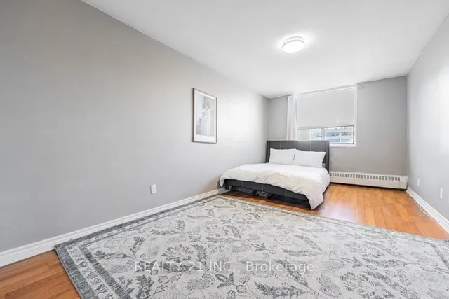 Additional image 11 of 180 Markham Rd Unit 512