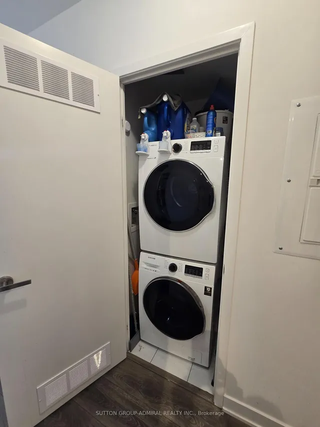 Additional image 35 of 195 Redpath Ave Unit 1009