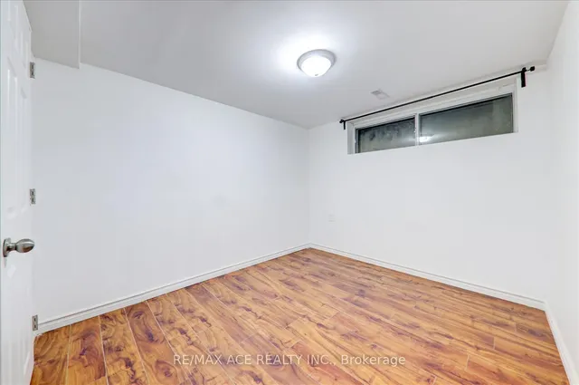 Additional image 31 of 20 Blakemanor Blvd