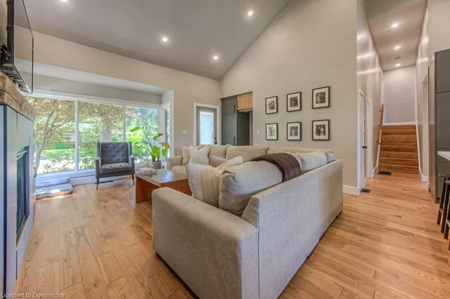 Additional image 10 of 6 Shirley St