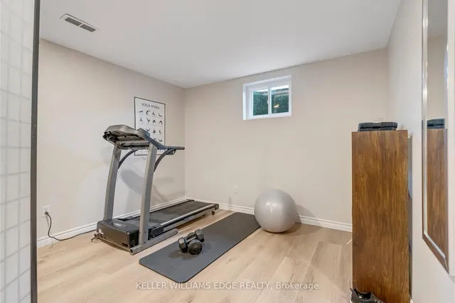 Additional image 42 of 1351 Bryanston Crt