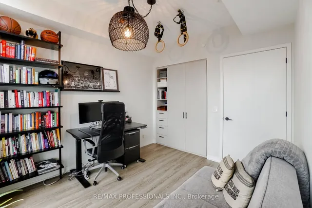 Additional image 27 of 2118 Bloor St Unit 508