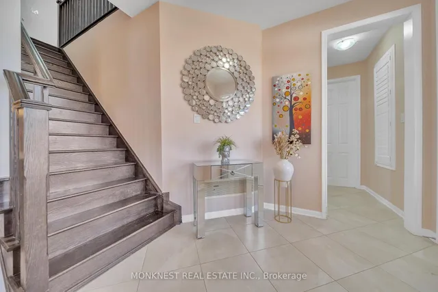 Additional image 9 of 97 Miracle Tr