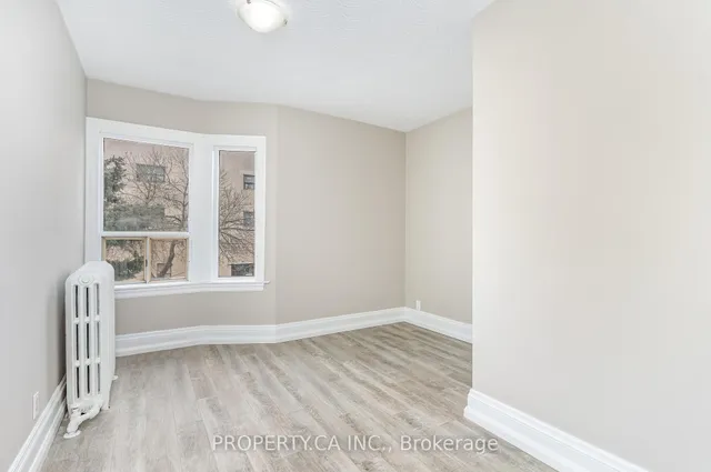Additional image 23 of 463 St Clarens Ave