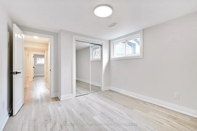 Additional image 27 of 79 Hanover Pl