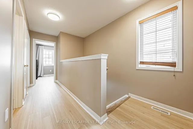 Additional image 24 of 470 Beach Blvd Unit 49