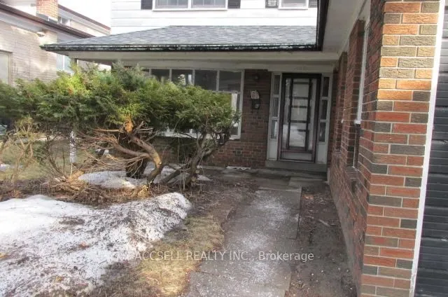 Additional image 5 of 8 DANZIG St