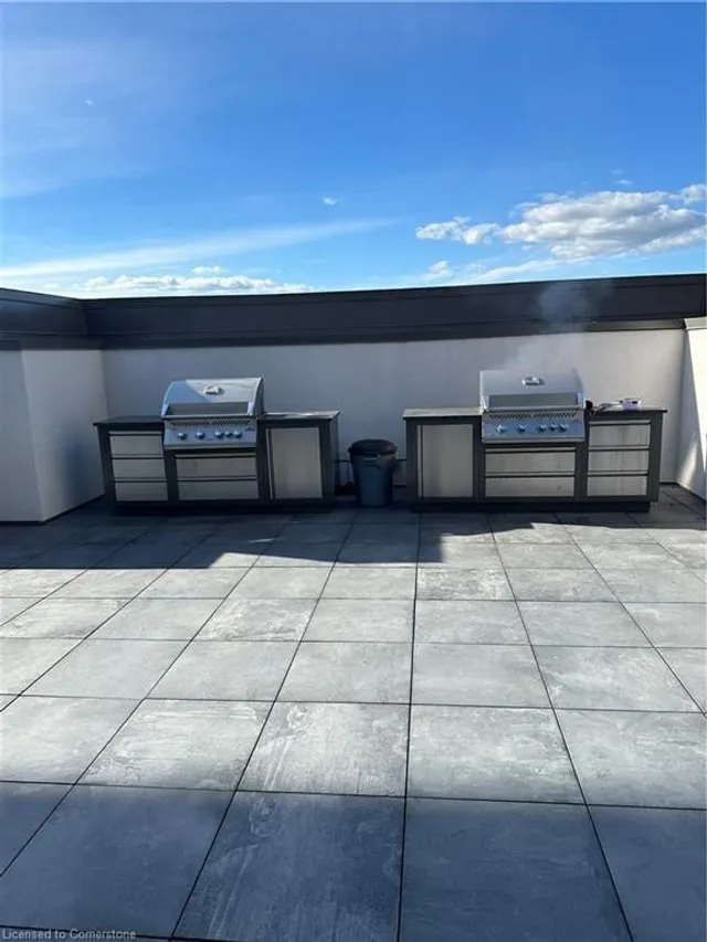 Primary image of 460 Dundas St Unit 513