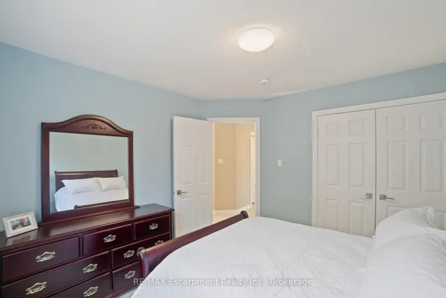 Additional image 19 of 18 Cooperage St