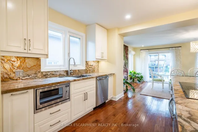 Additional image 14 of 91 Edgewater Dr