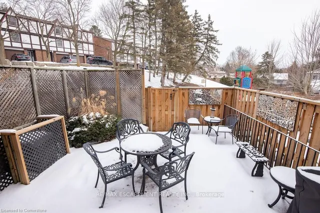 Additional image 37 of 89 Larraine Ave