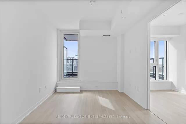 Additional image 8 of 500 Wilson Ave Unit 923