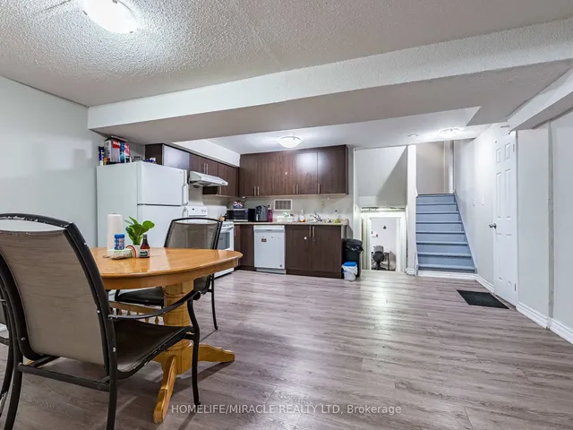 Additional image 33 of 10 Madison St