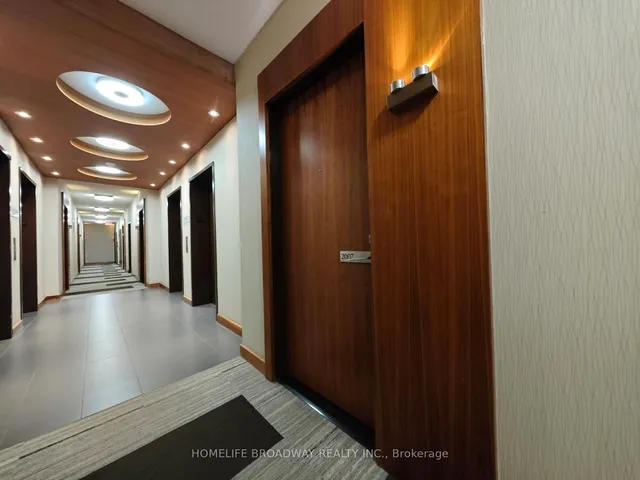 Additional image 14 of 500 Sherbourne St Unit 2007