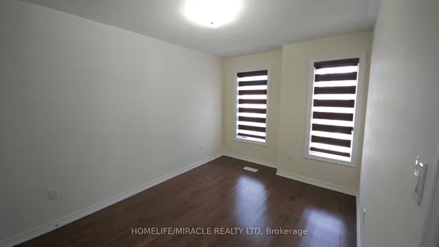 Additional image 19 of 102 Lanark Circ