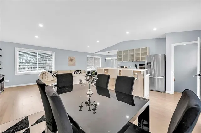 Additional image 26 of 5372 Spruce Ave