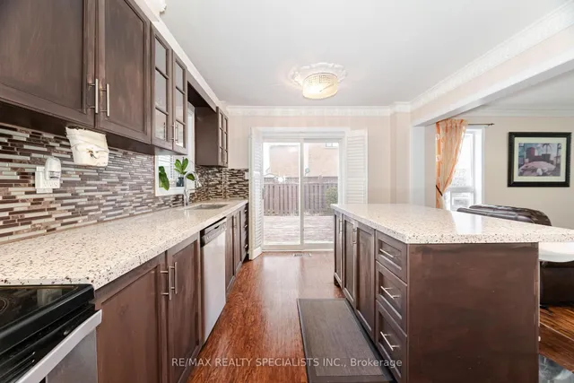 Additional image 11 of 21 Thimbleberry St