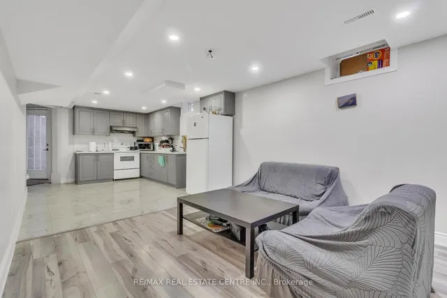 Additional image 45 of 27 Kentucky Dr