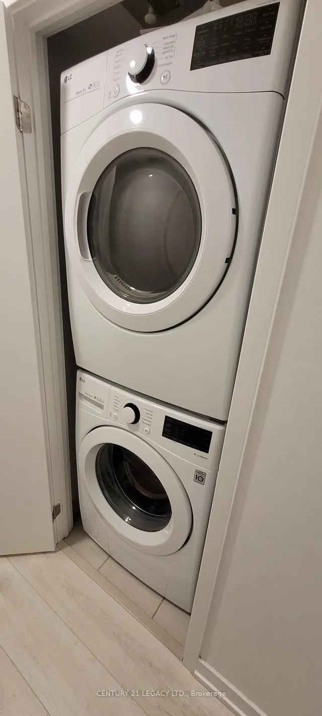 Additional image 21 of 225 SUMACH St Unit 611