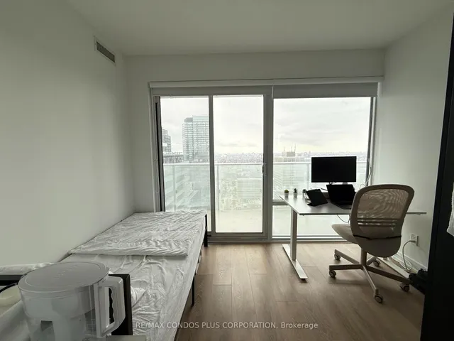 Additional image 5 of 501 Yonge St Unit 3512