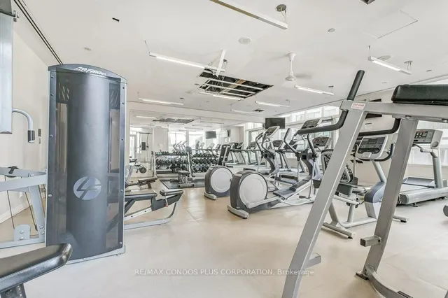 Additional image 32 of 2191 Yonge St Unit 3010