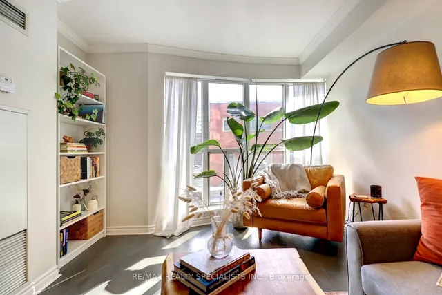 Additional image 22 of 250 Wellington St Unit 237