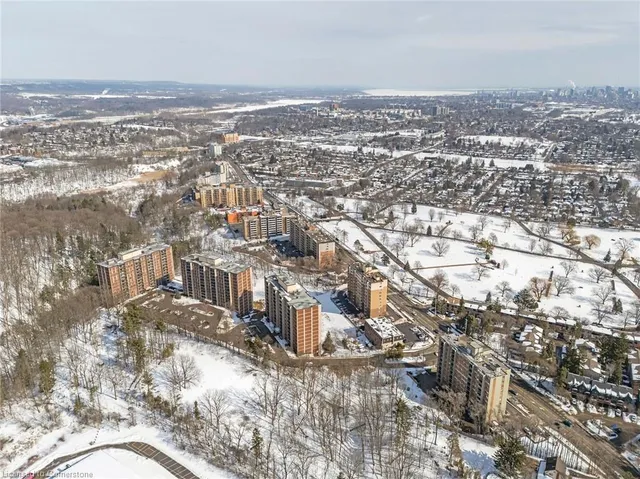 Additional image 48 of 1964 Main St Unit 903