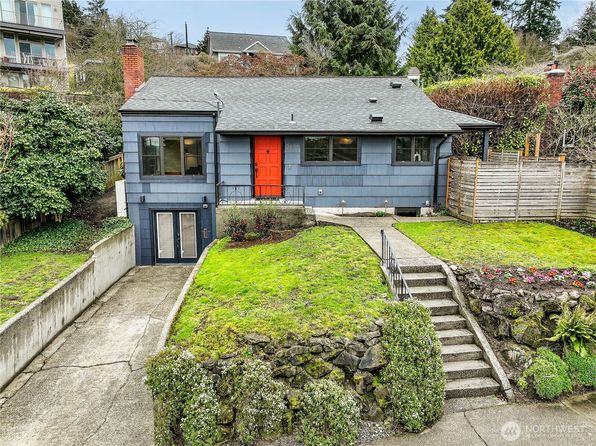 2656 13th Avenue W, Seattle, WA 98119