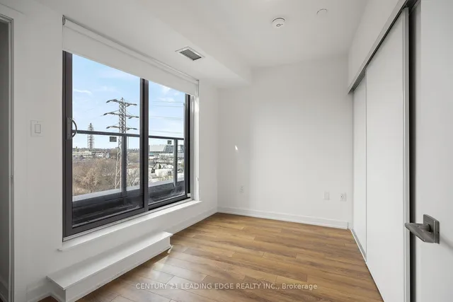 Additional image 13 of 2433 Dufferin St Unit 708