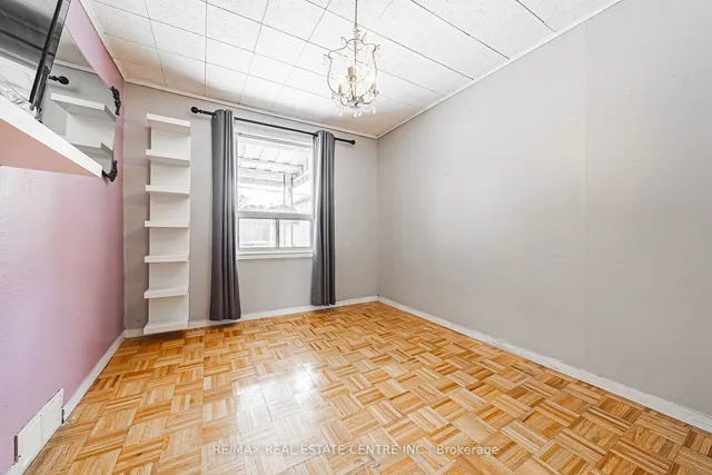 Additional image 26 of 249 East 43rd St