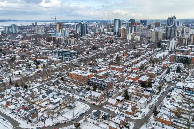 Additional image 36 of 85 Poulette St