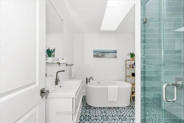 Additional image 15 of 564 Brock Crt