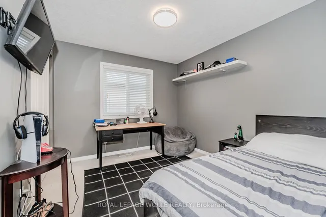 Additional image 21 of 618 Doon Dr