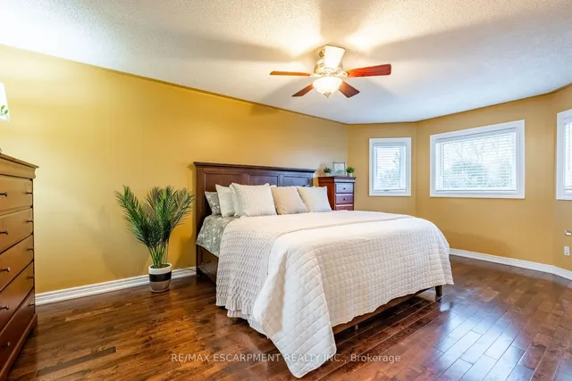 Additional image 22 of 75 Chatsworth Cres