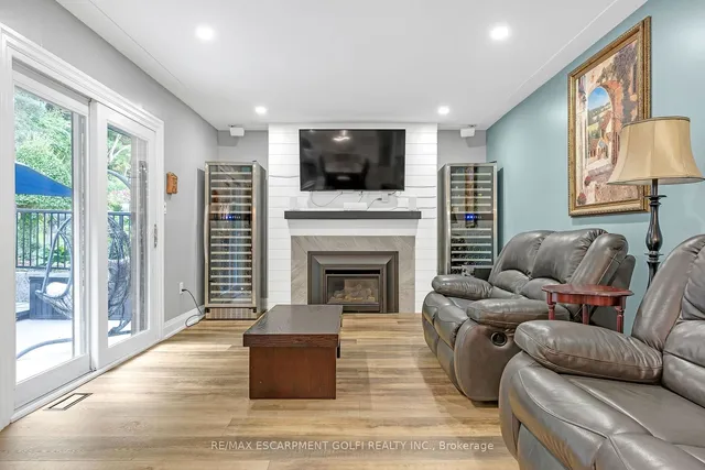 Additional image 11 of 64 Hildegard Dr