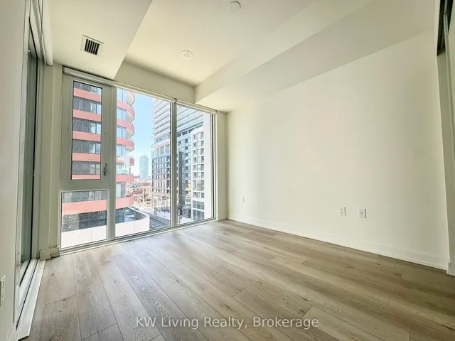 Additional image 4 of 158 Front St Unit 517