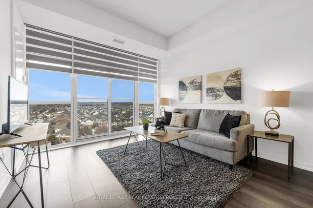 Additional image 15 of 460 Dundas St Unit 1203