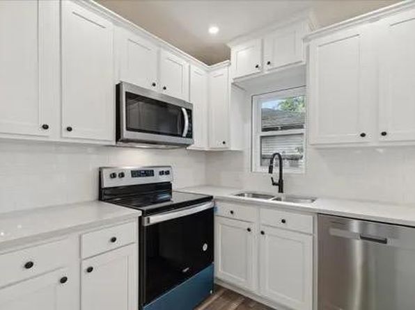 Additional image 9 of 1619 W Page Ave, Dallas, TX 75208