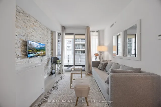 Additional image 12 of 60 Annie Craig Dr Unit 303