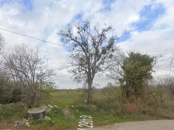 2921 Columbus Ave, Fort Worth, TX 76106