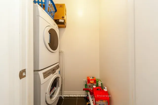 Additional image 31 of 8 Mercer St Unit 318