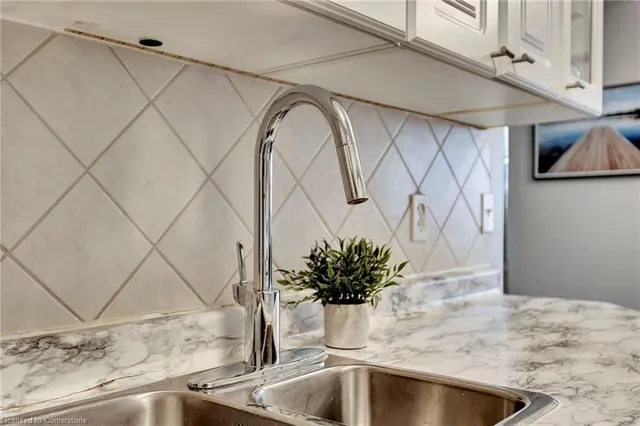 Additional image 13 of 11 Woodman Dr Unit 307