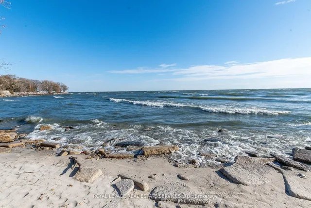 Additional image 18 of 2707 Lake Shore Blvd