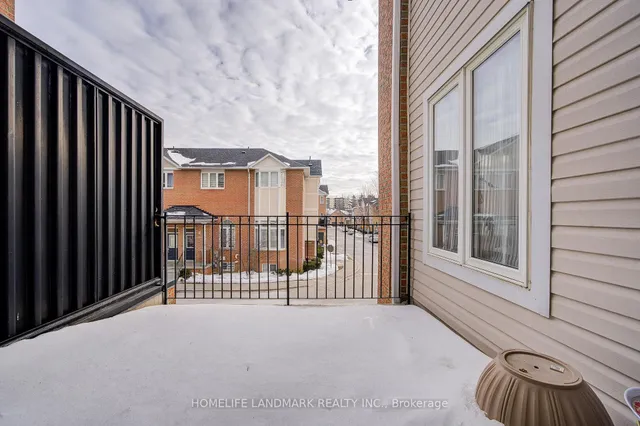 Additional image 16 of 83 Mondeo Dr Unit 212