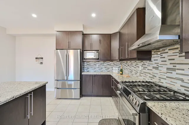 Additional image 12 of 21 Magical Rd