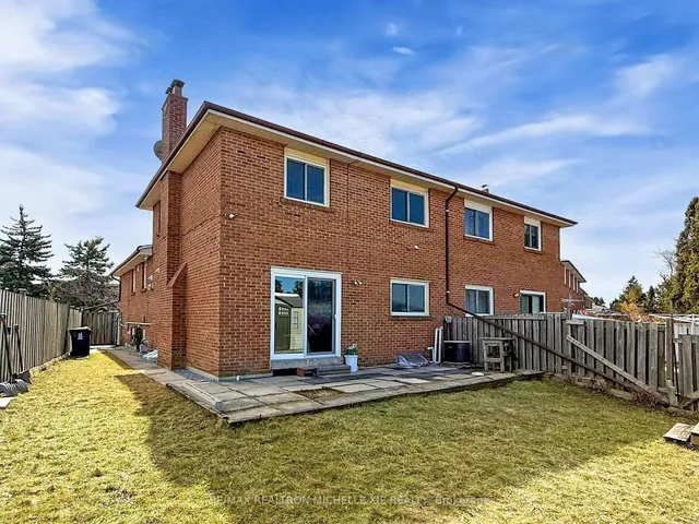 Additional image 32 of 52 Revlis Cres