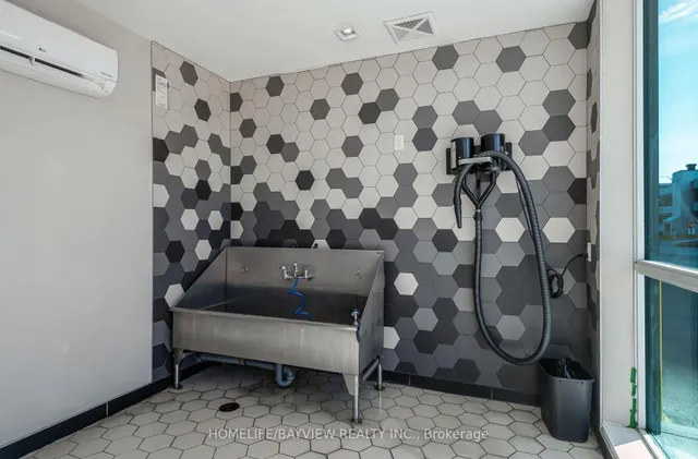 Additional image 42 of 2 Sonic Way Unit 1806