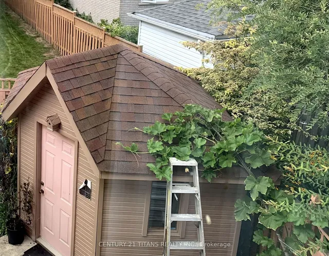 Additional image 39 of 99 Donnici Dr